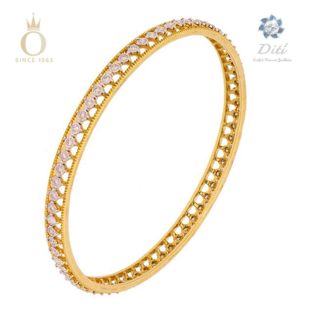 Shiny Flow Diamond Bangle - Image 3